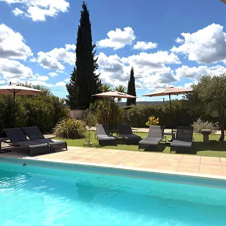 Charmante Avec Clim Et Piscine Proche Uzes *